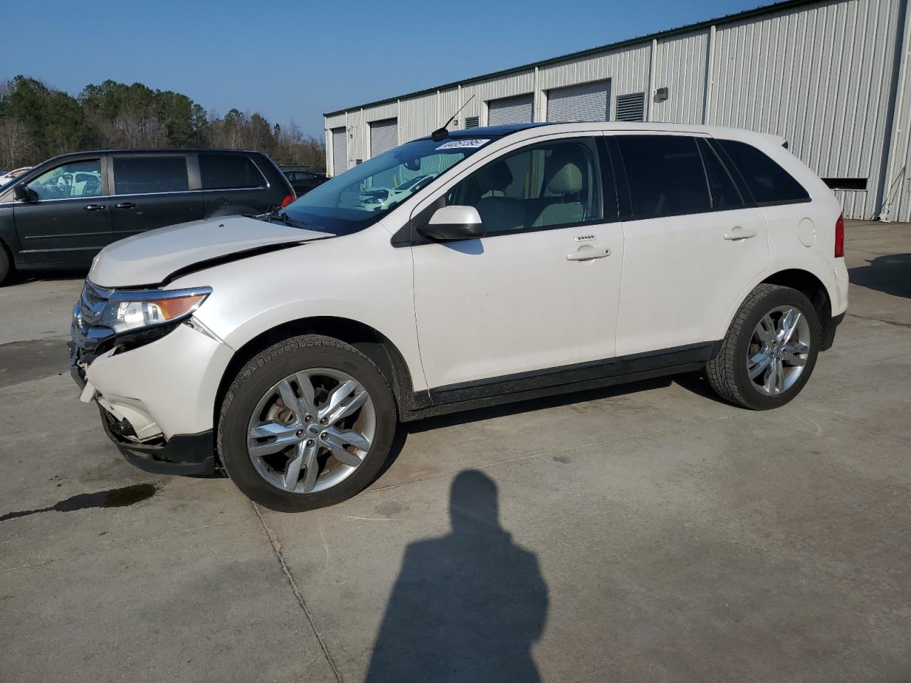 2014 Ford Edge - Image 1
