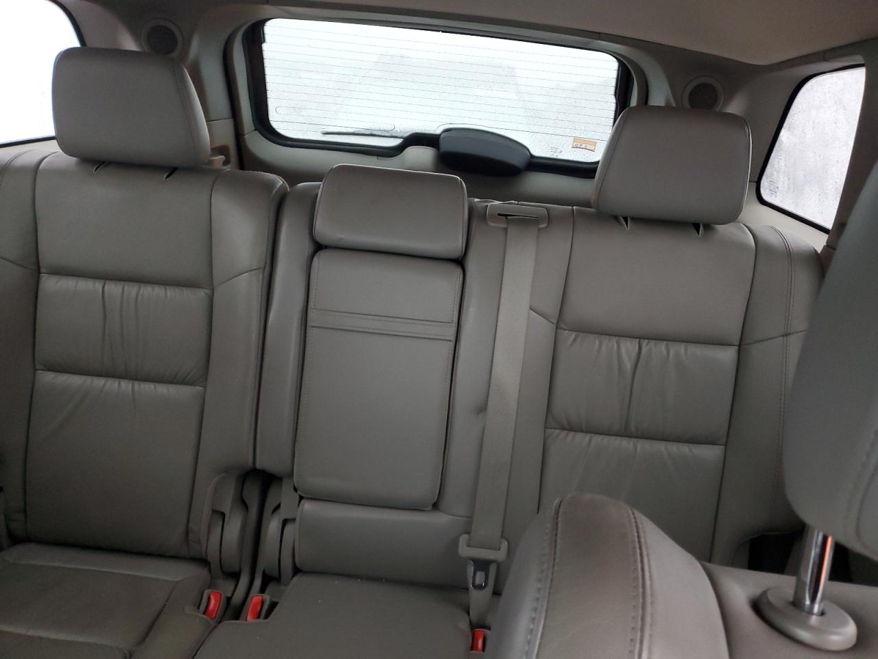 2012 Jeep Grand Cherokee - Image 10