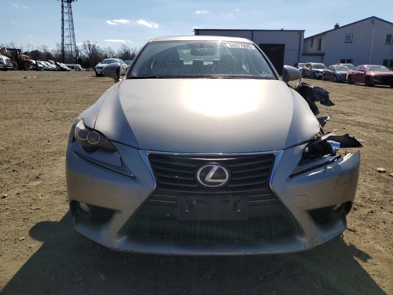 2014 Lexus IS - Image 5
