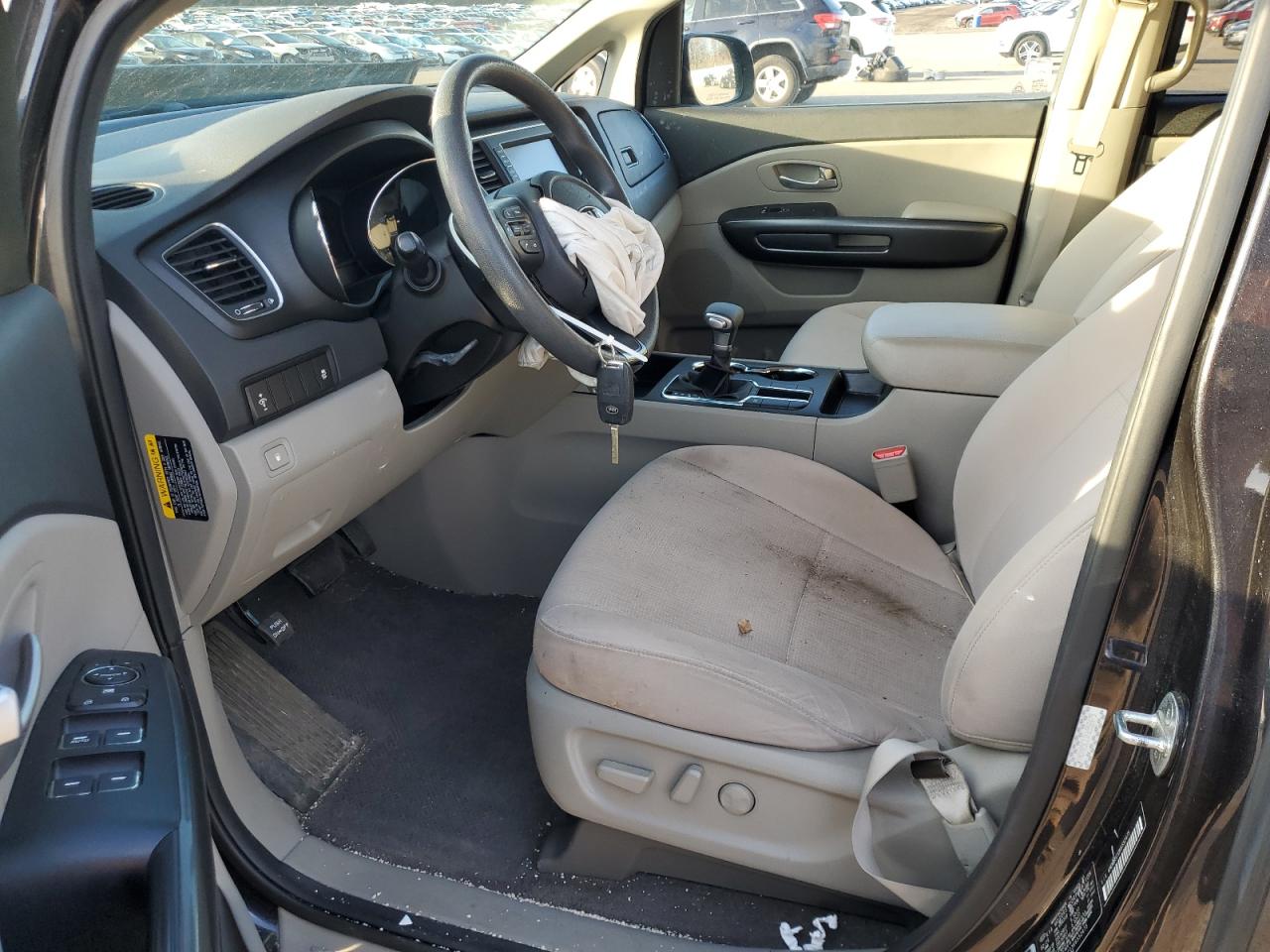 2019 Kia Sedona - Image 7