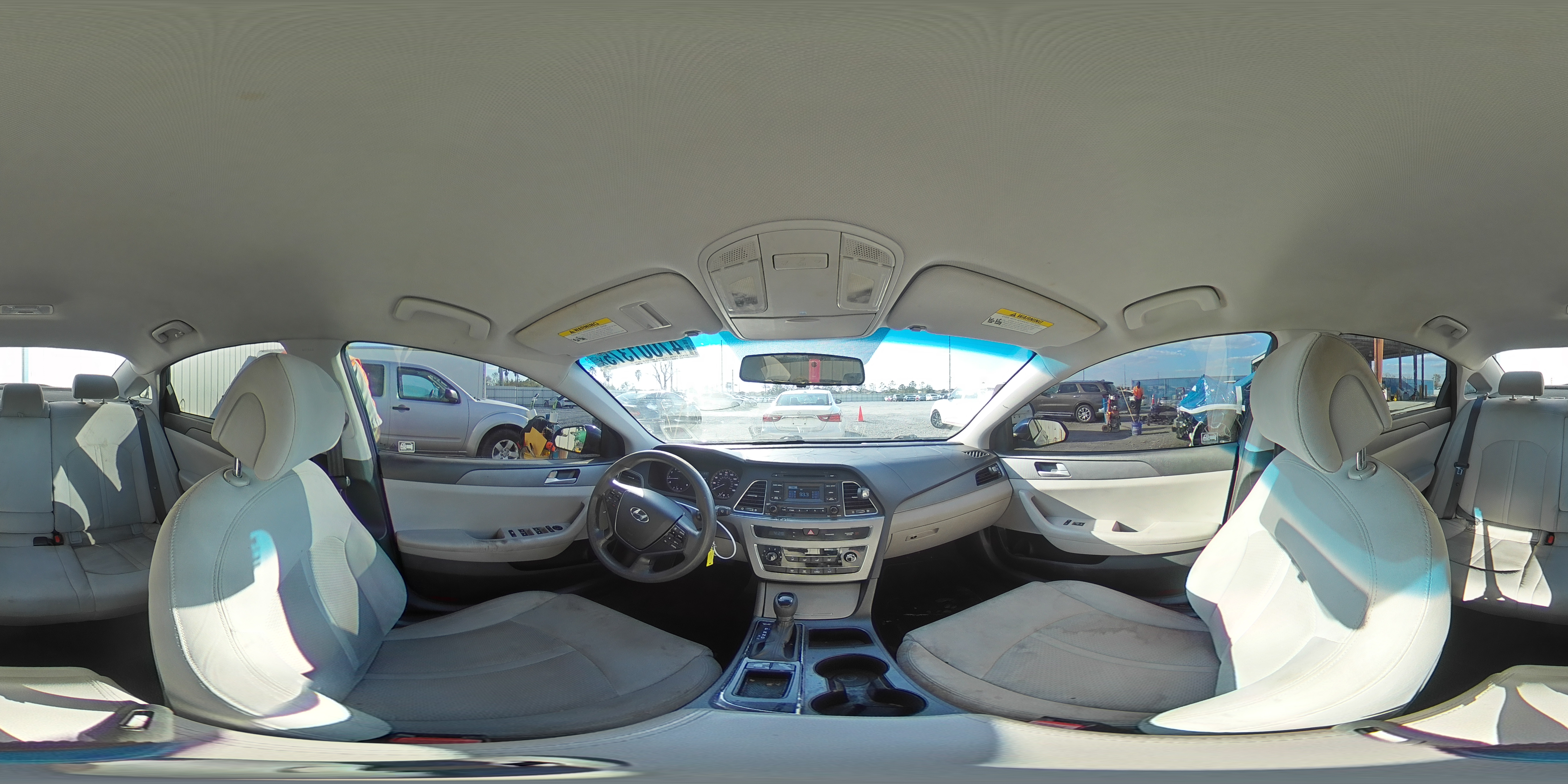 2015 Hyundai Sonata - Image 14