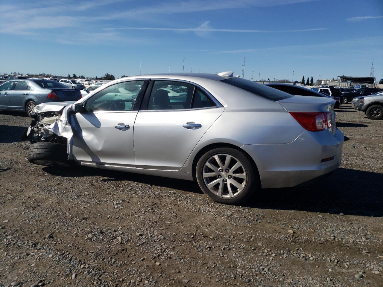 2016 Chevrolet Malibu - Image 2