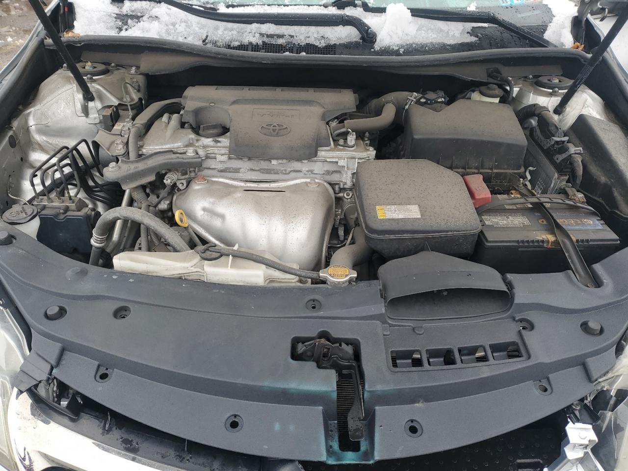 2015 Toyota Camry - Image 11
