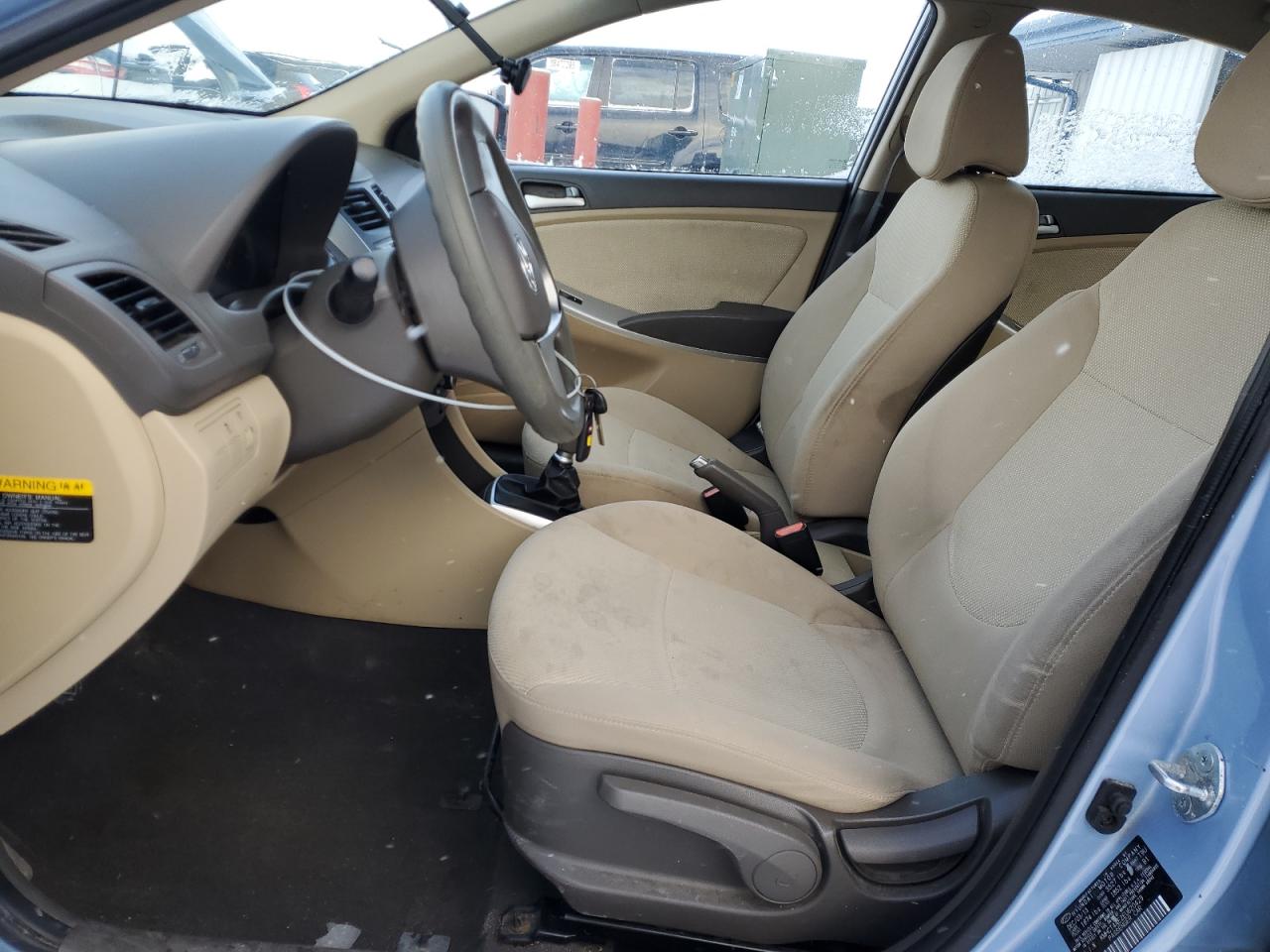 2014 Hyundai Accent - Image 7