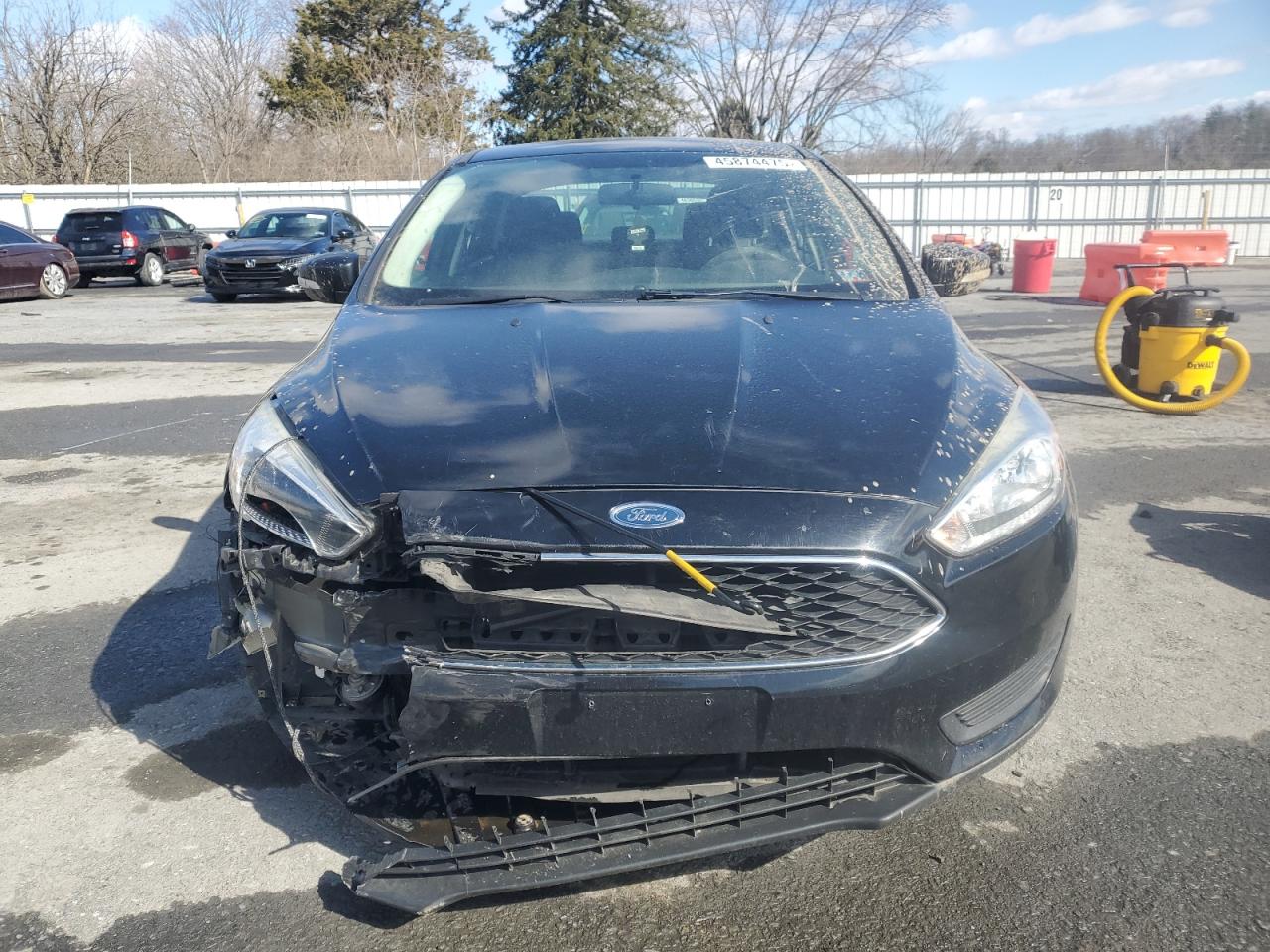 2016 Ford Focus - Image 5