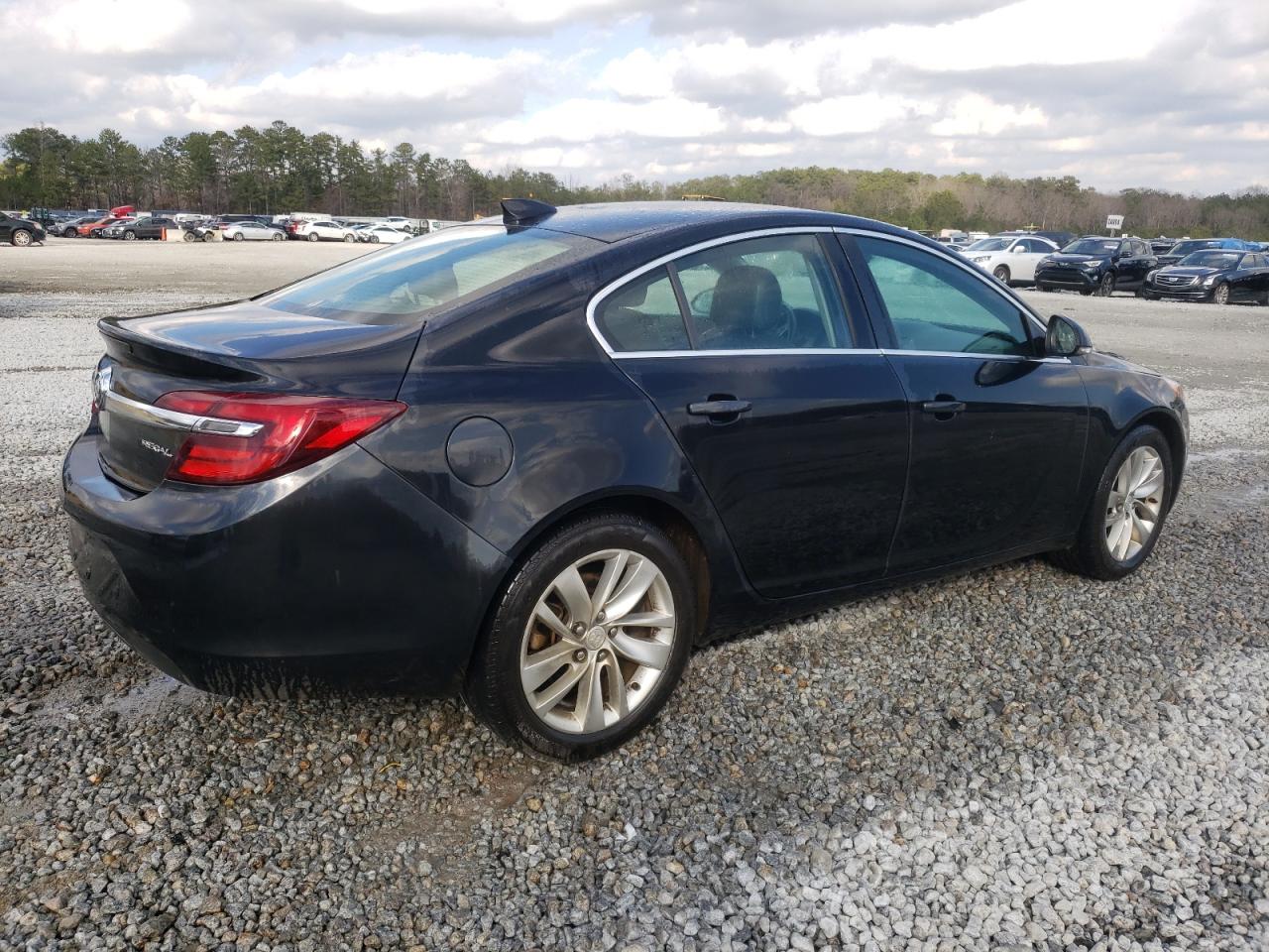 2015 Buick Regal - Image 3