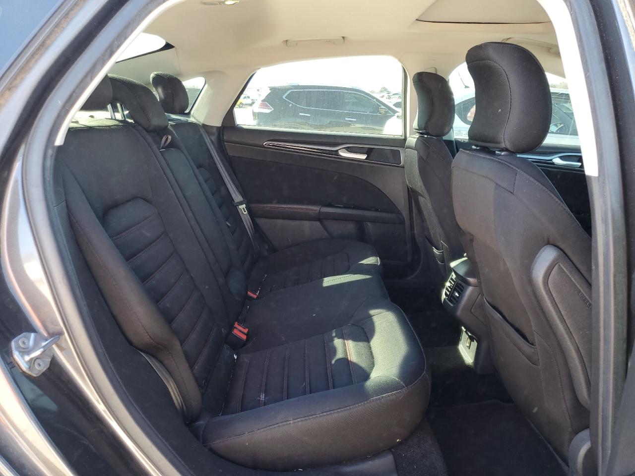 2015 Ford Fusion - Image 10