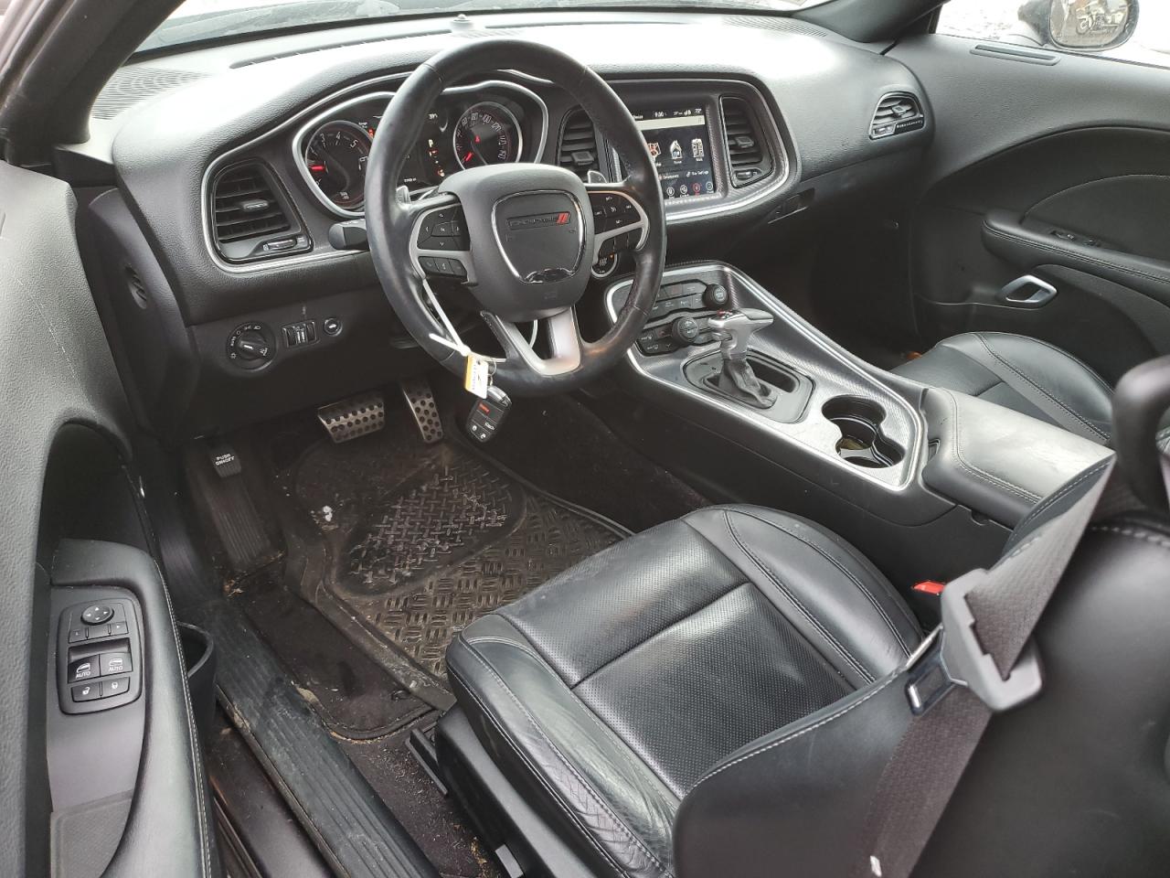 2017 Dodge Challenger - Image 8