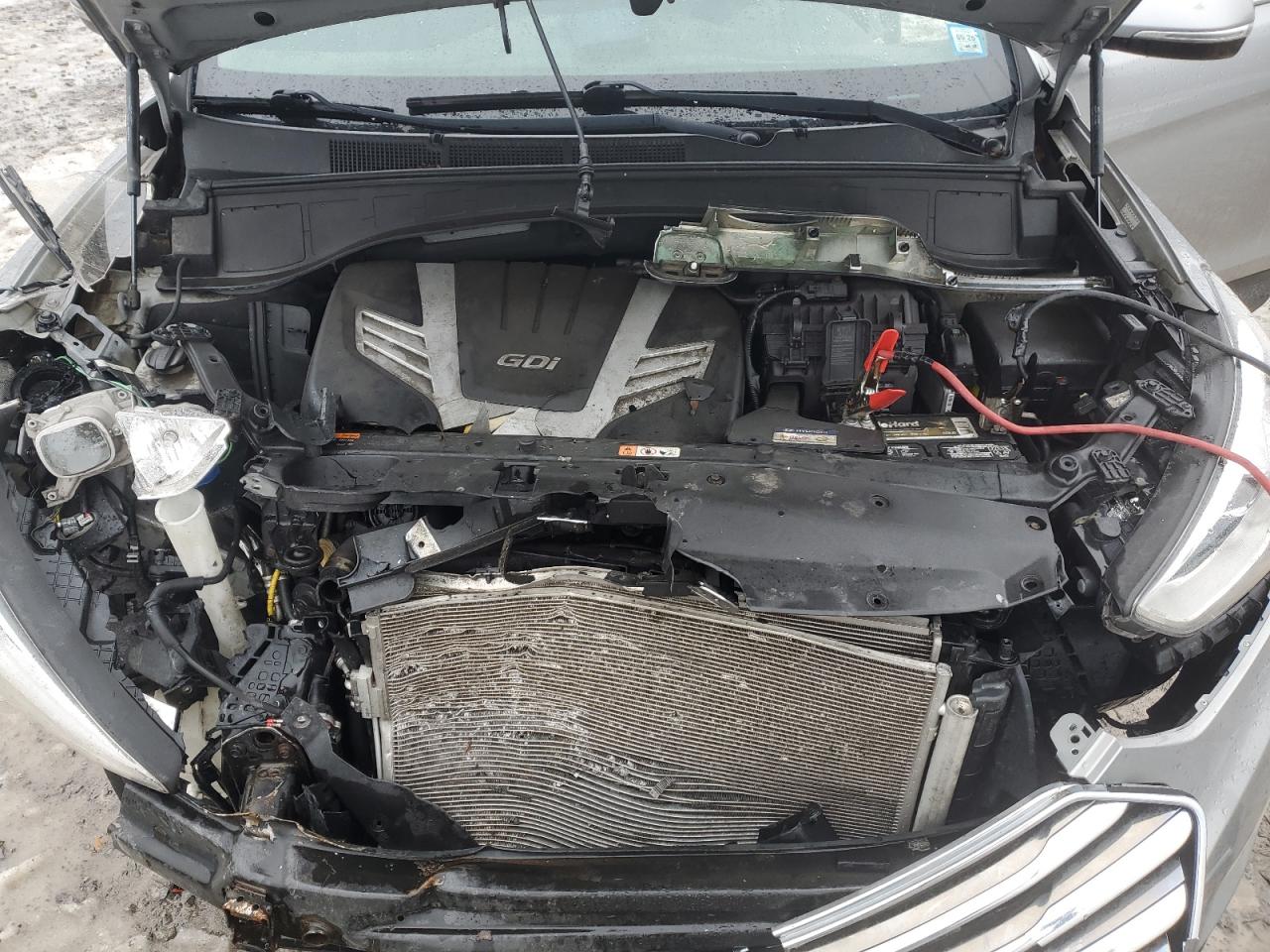 2015 Hyundai Santa Fe - Image 13