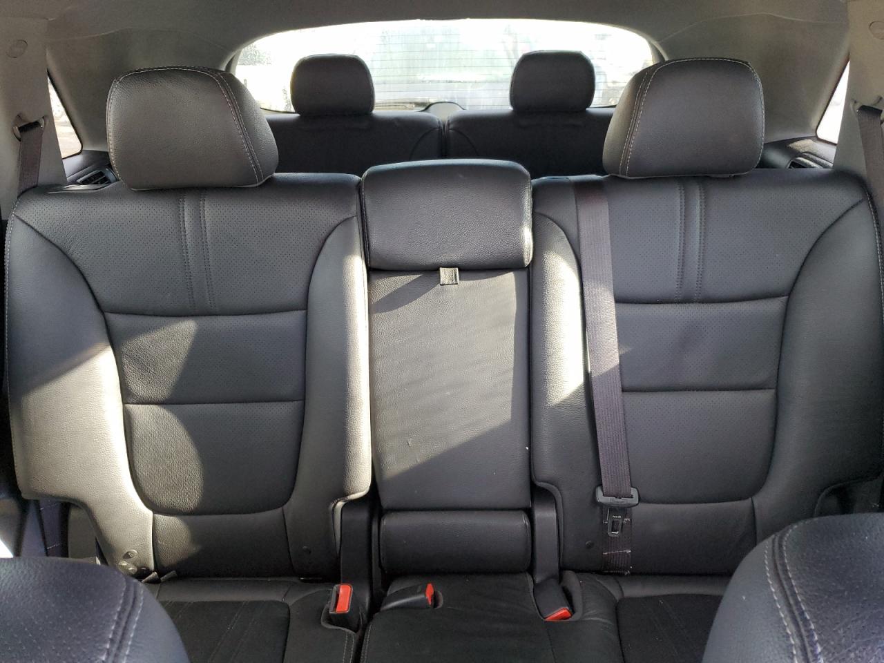 2015 Kia Sorento - Image 10