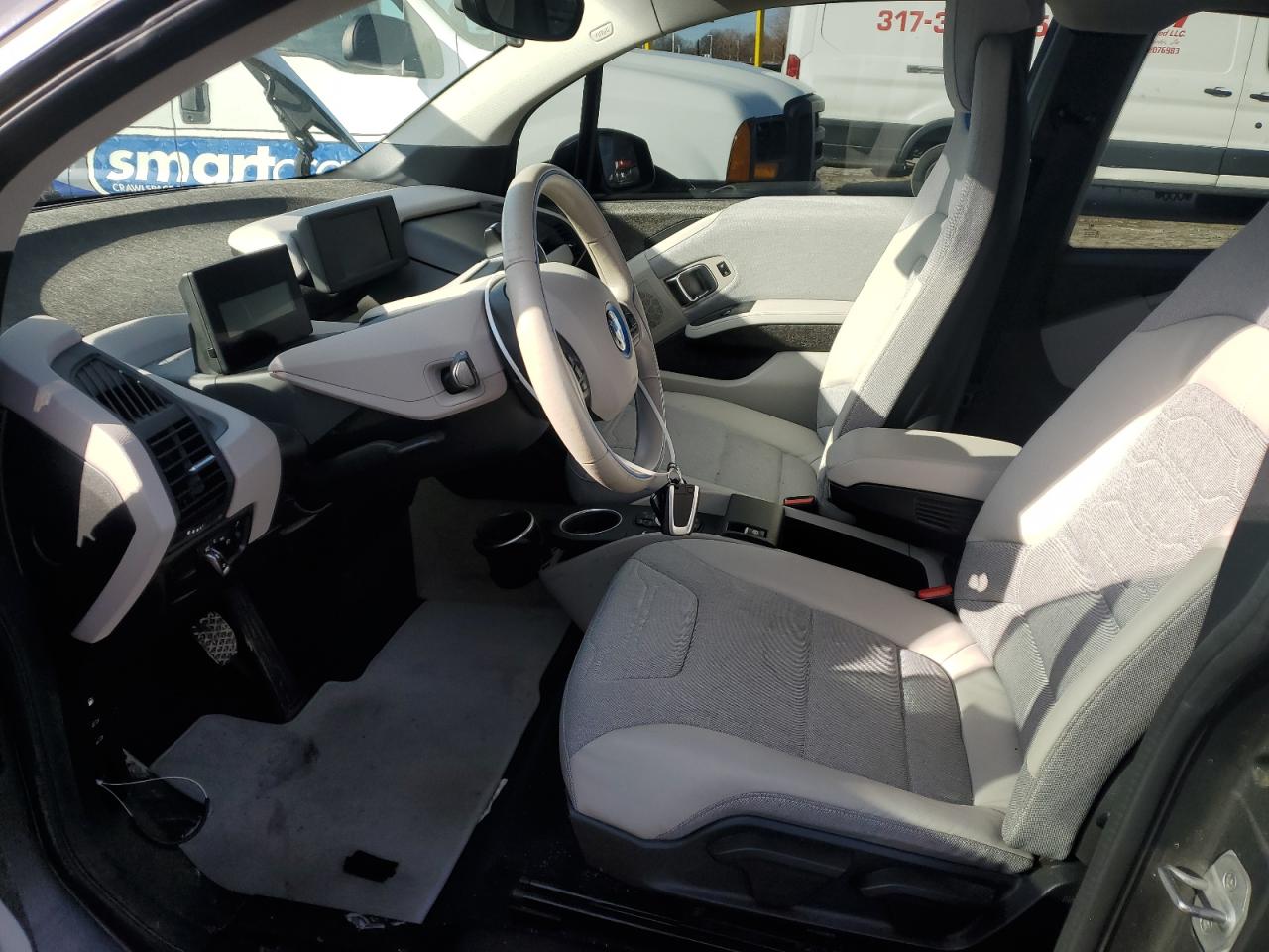2015 BMW i3 - Image 7
