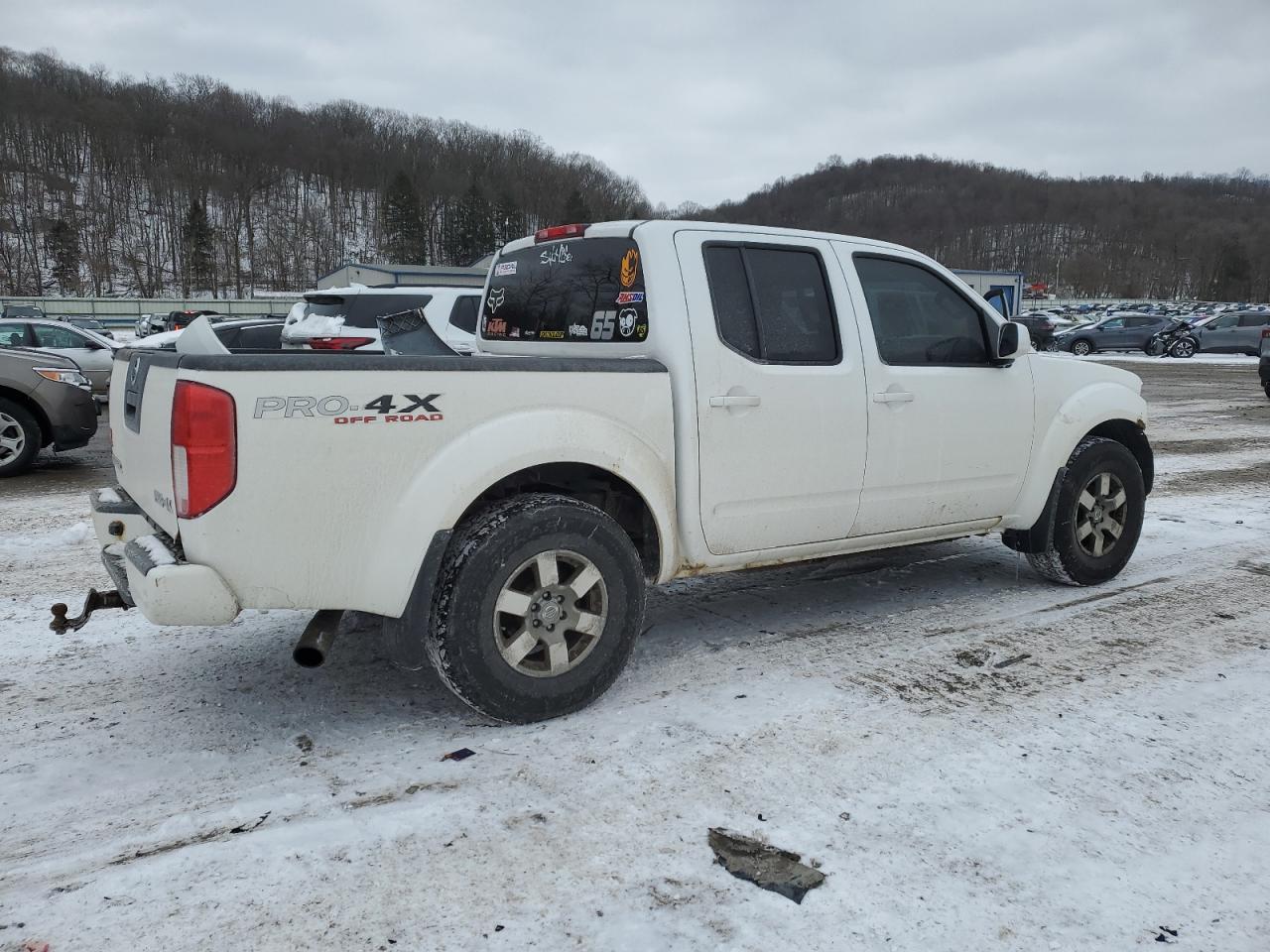 2012 Nissan Navara (Frontier) - Image 3