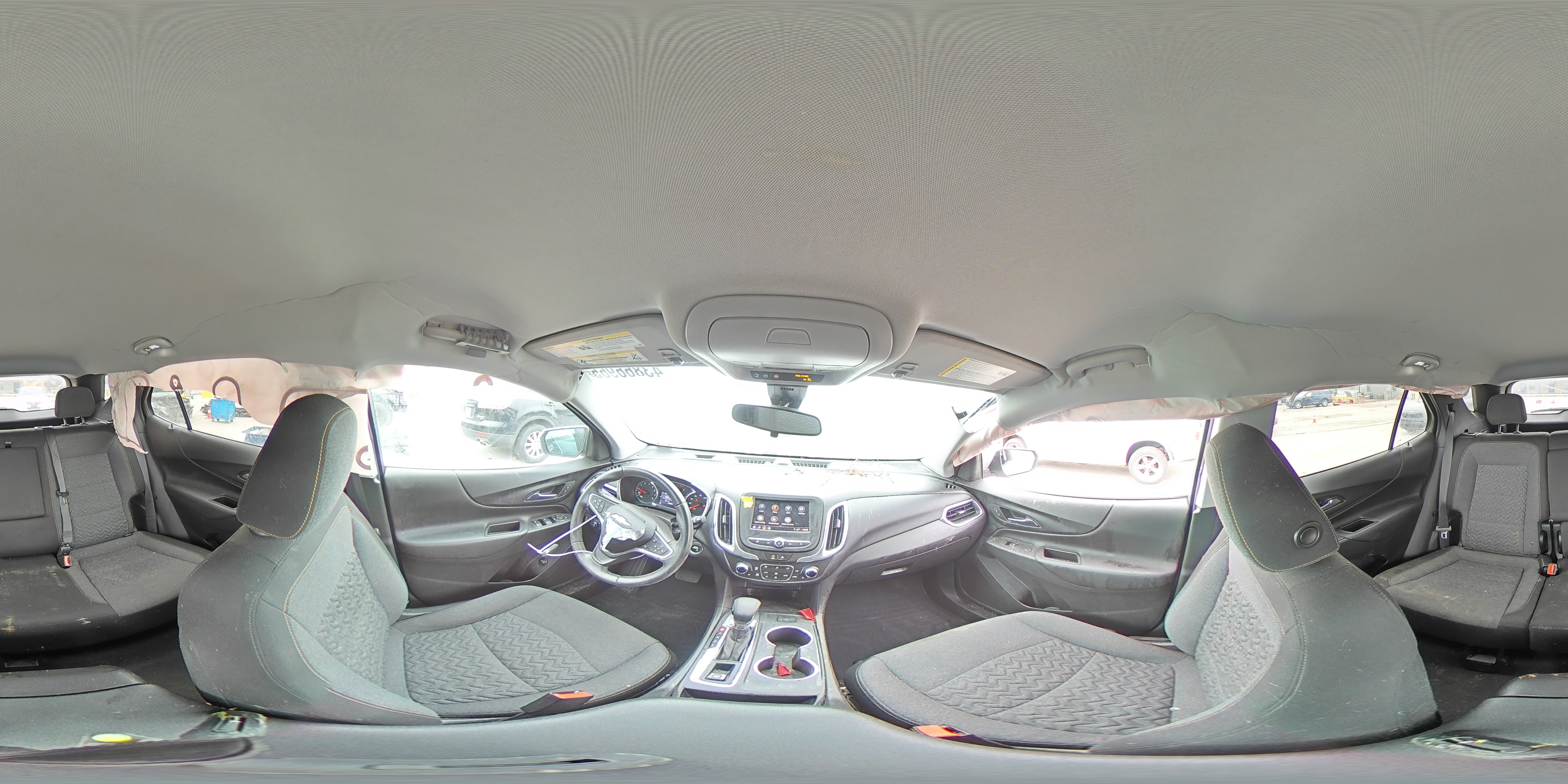 2022 Chevrolet Equinox - Image 13