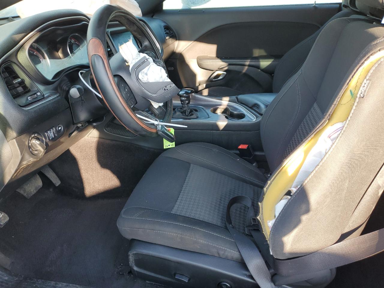 2017 Dodge Challenger - Image 7