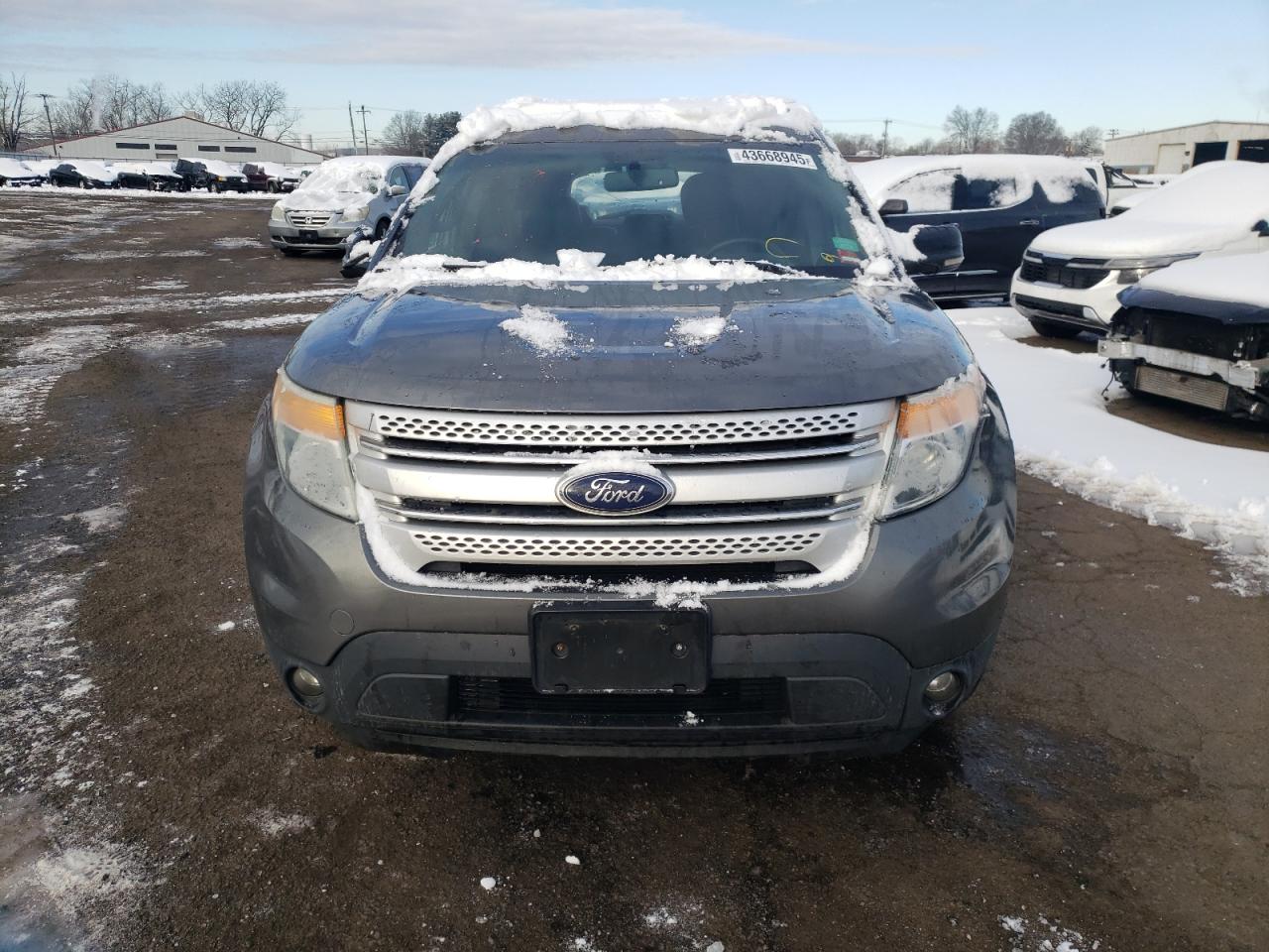 2012 Ford Explorer - Image 5