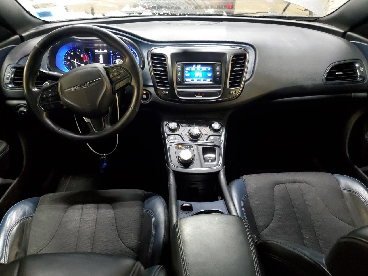 2015 Chrysler 200 - Image 8