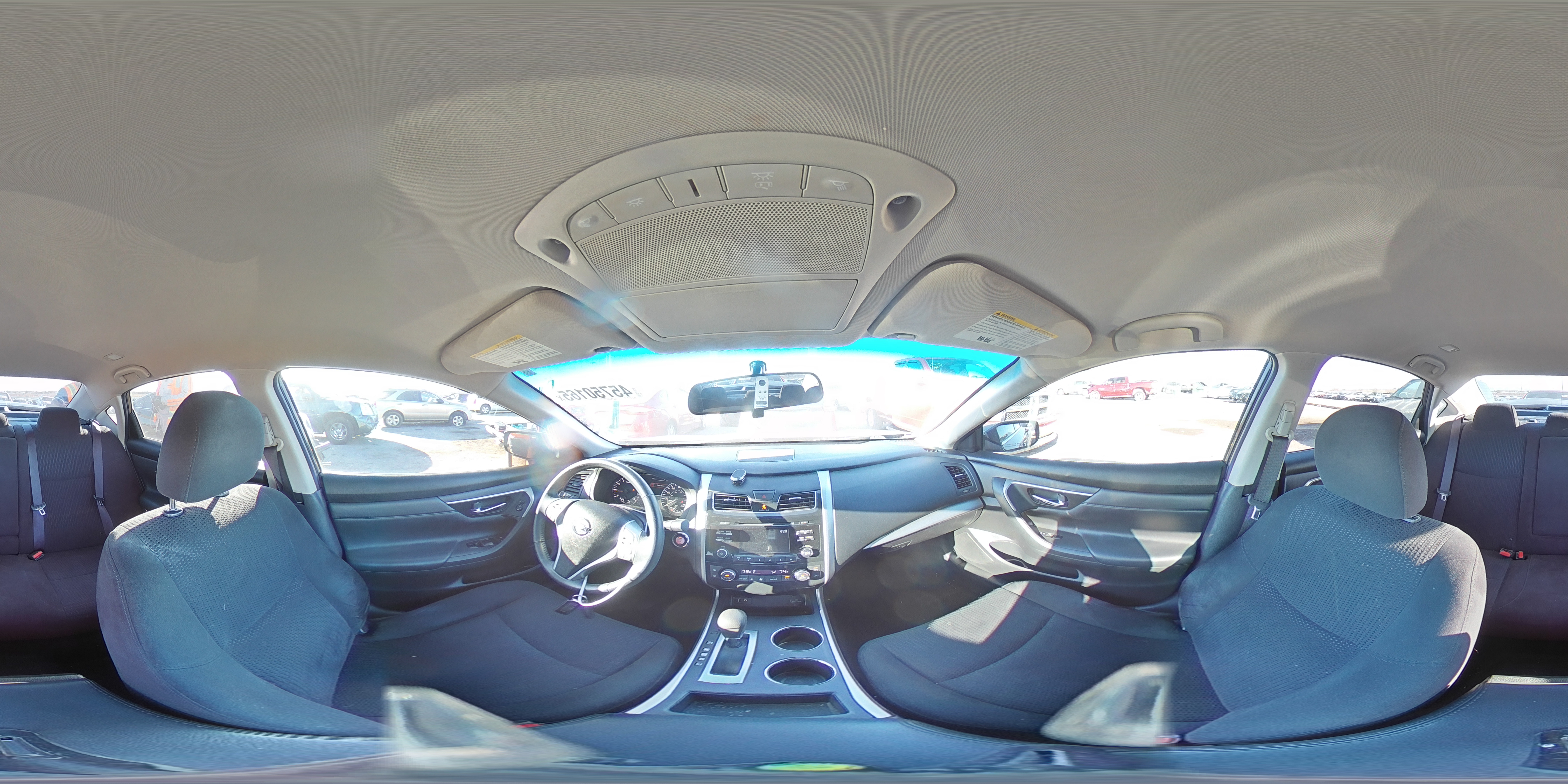 2015 Nissan Altima - Image 12