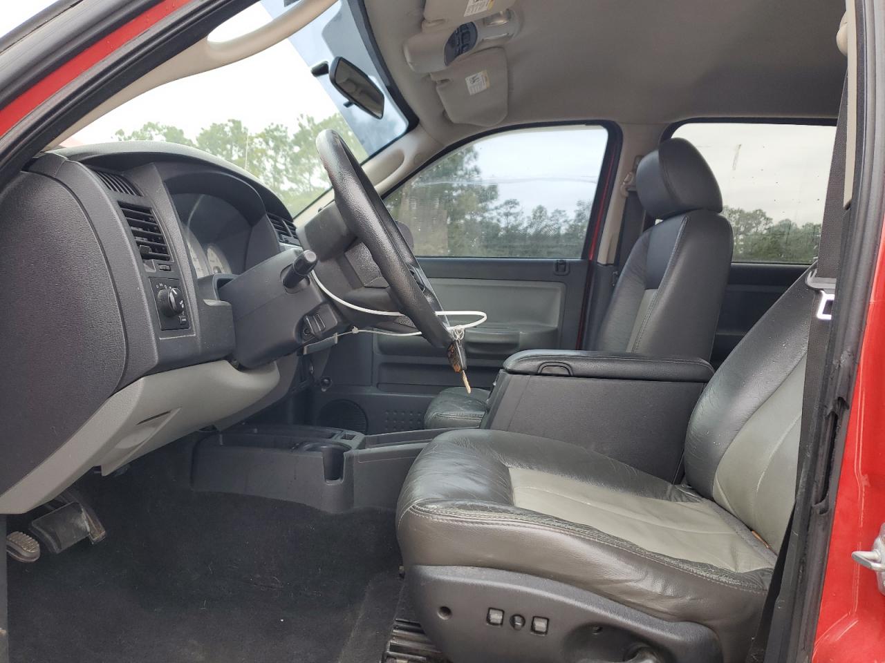 2008 Dodge Dakota - Image 7