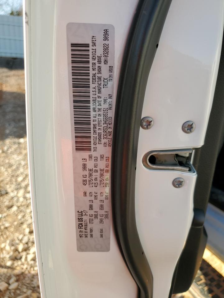 2017 RAM 2500 - Image 14