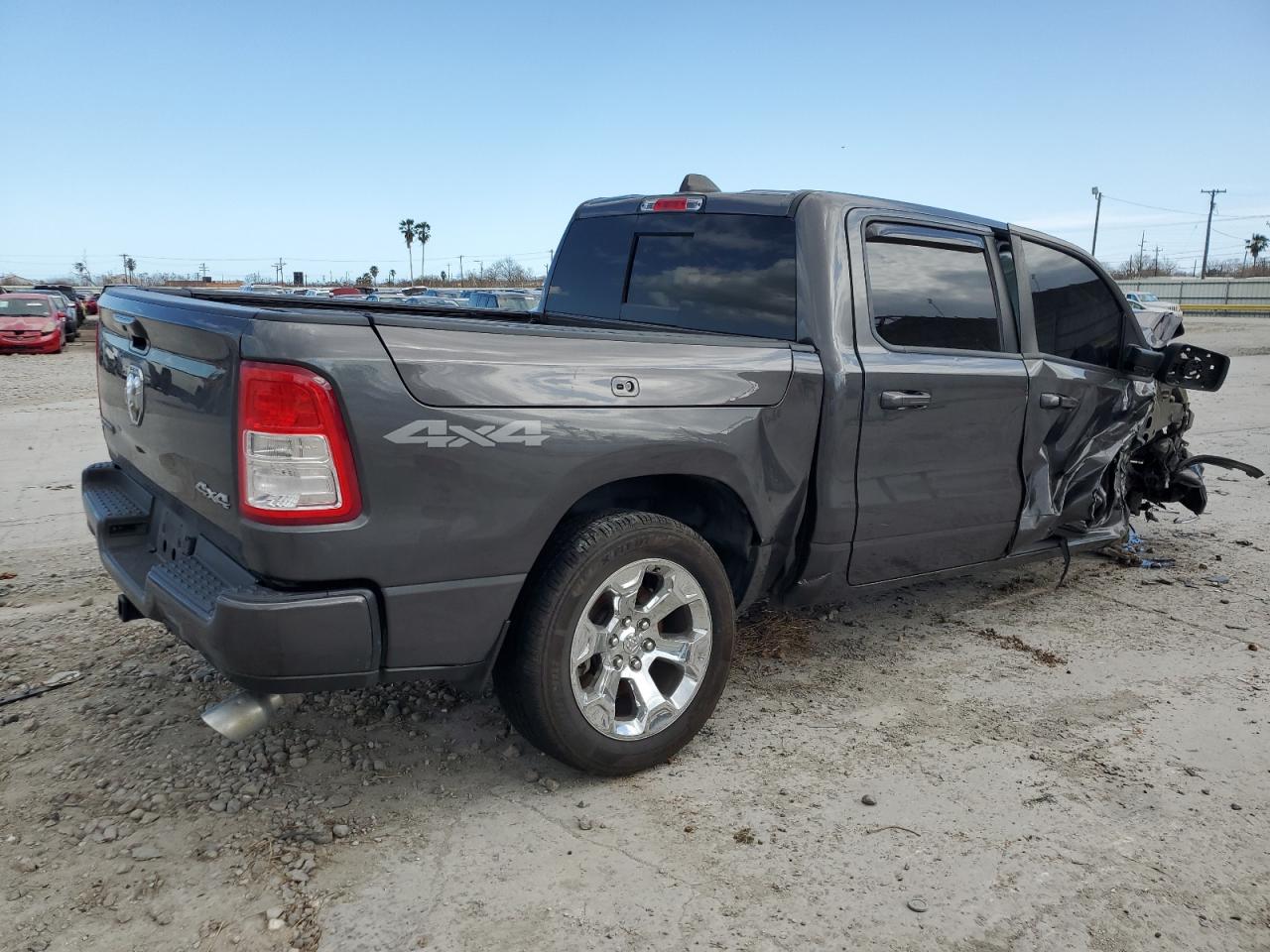 2019 RAM 1500 - Image 3