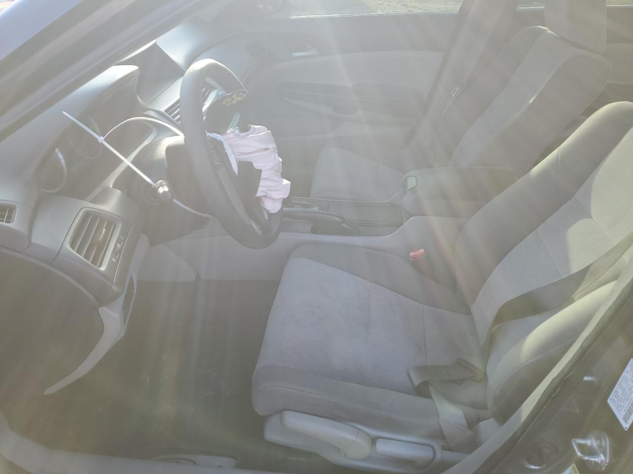 2010 Honda Accord - Image 7