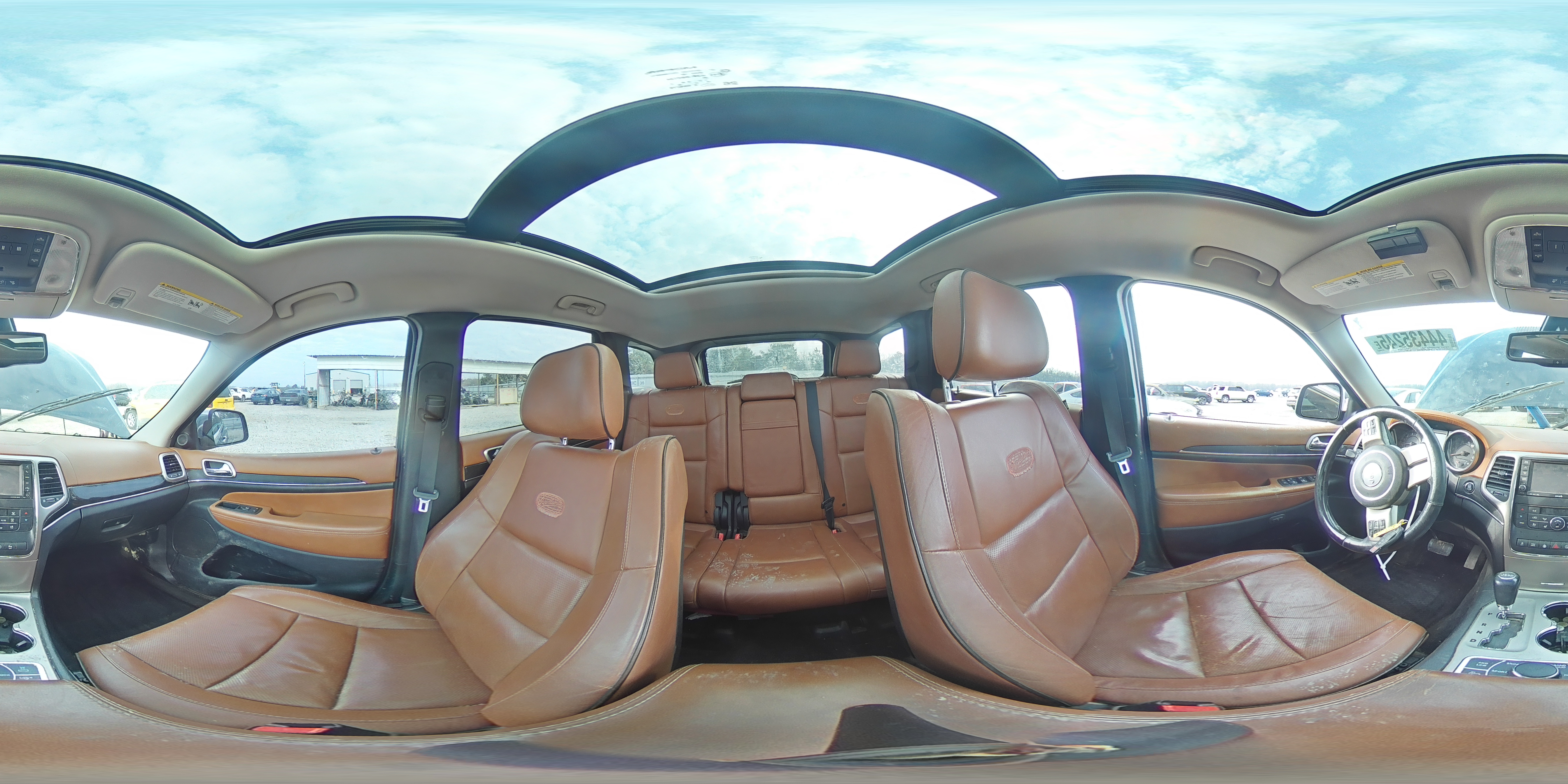 2013 Jeep Grand Cherokee - Image 13