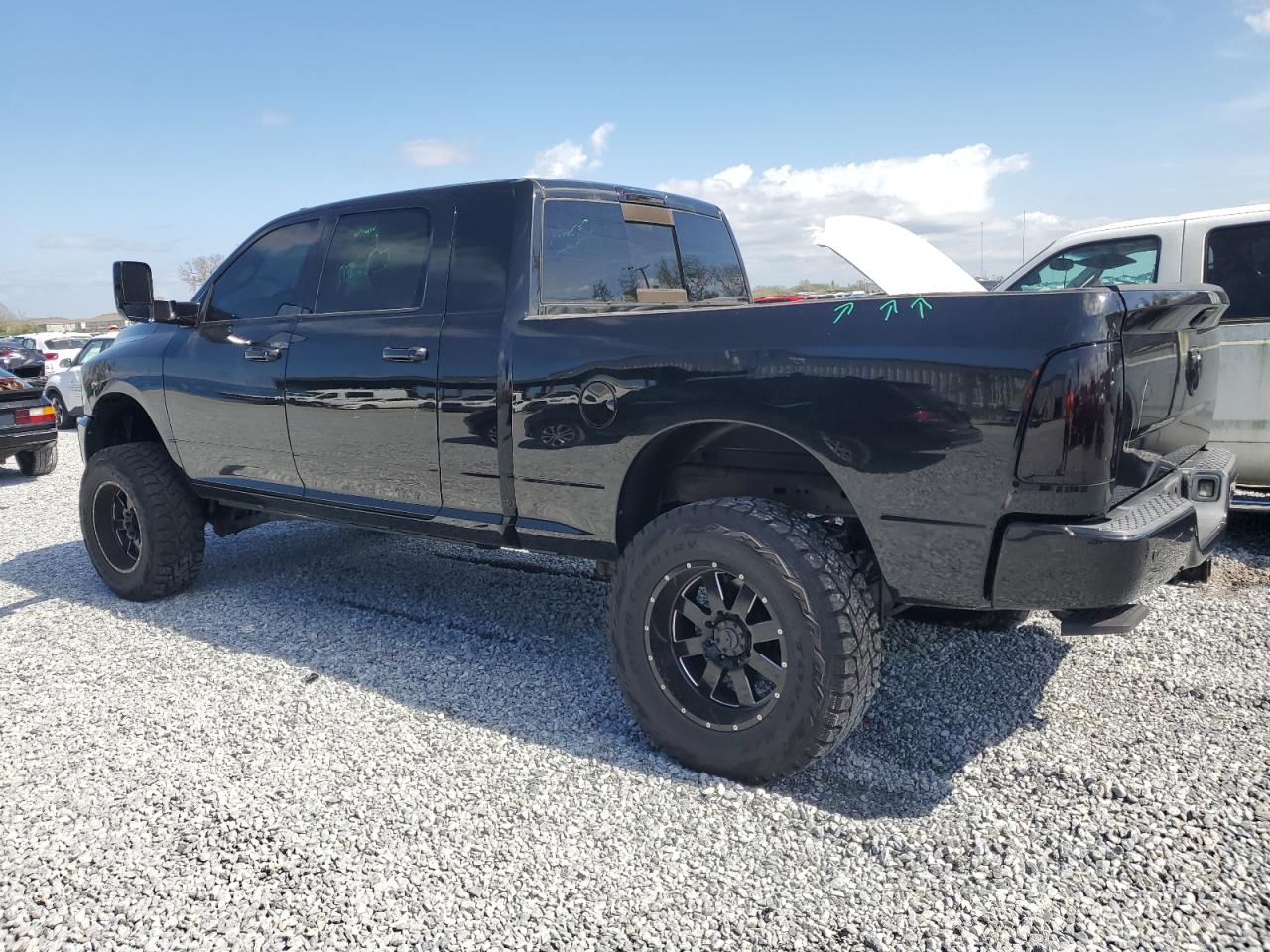 2016 RAM 2500 - Image 2