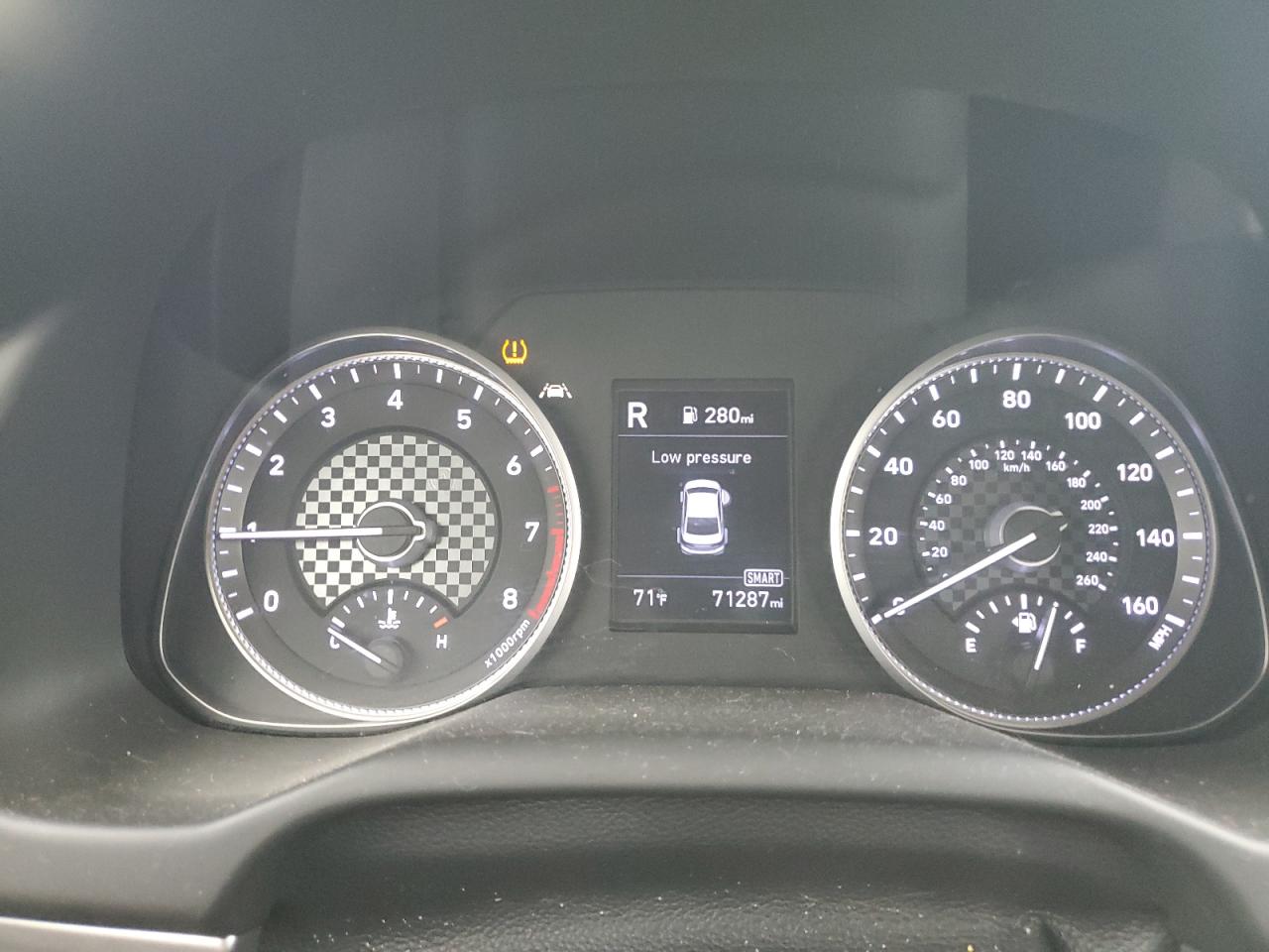 2020 Hyundai Elantra - Image 9