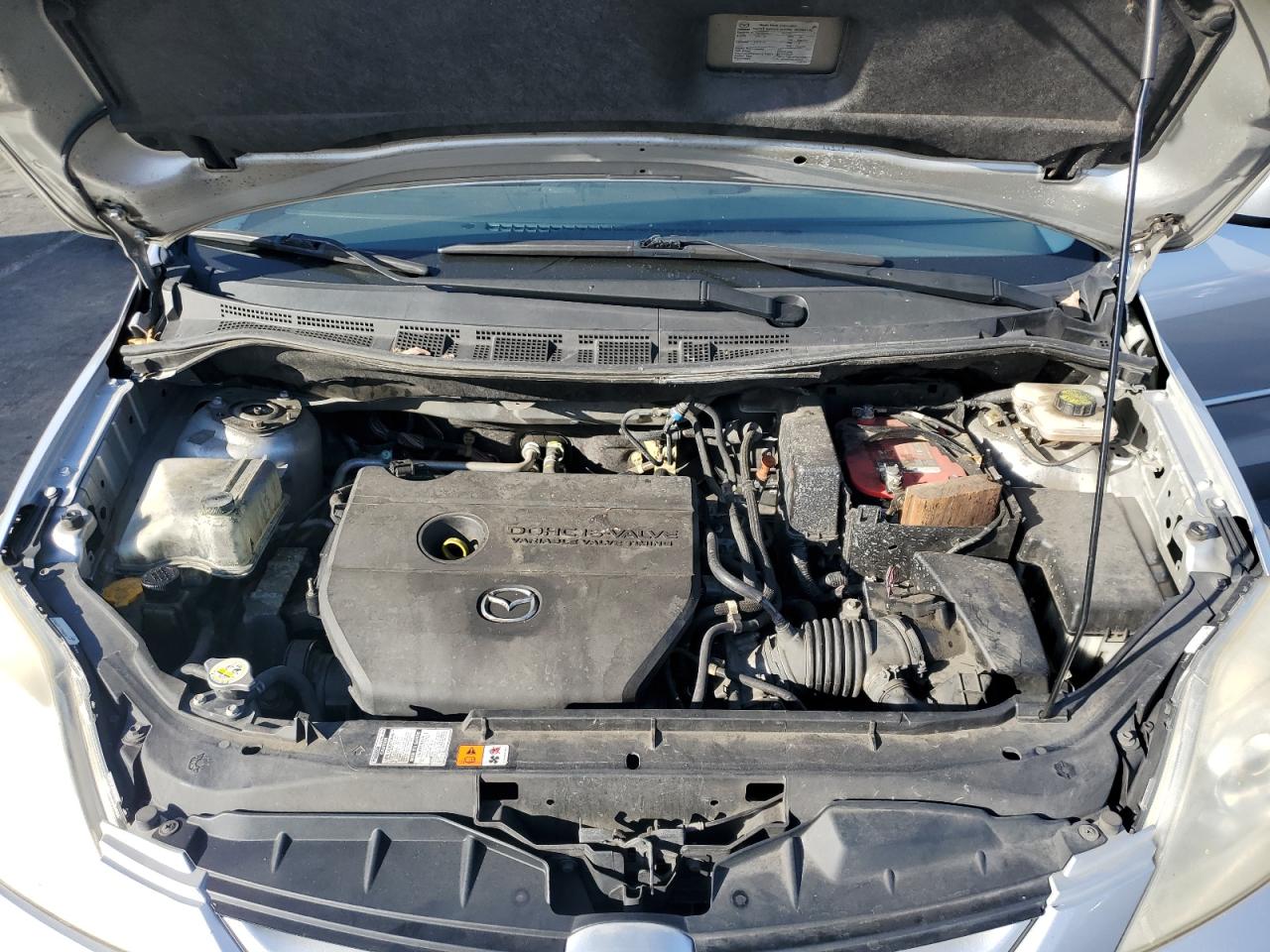 2009 Mazda 5 - Image 12