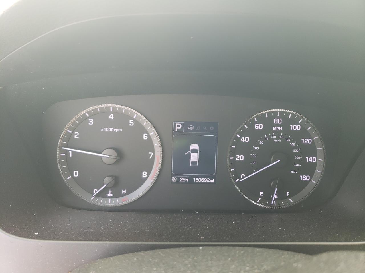 2017 Hyundai Sonata - Image 9