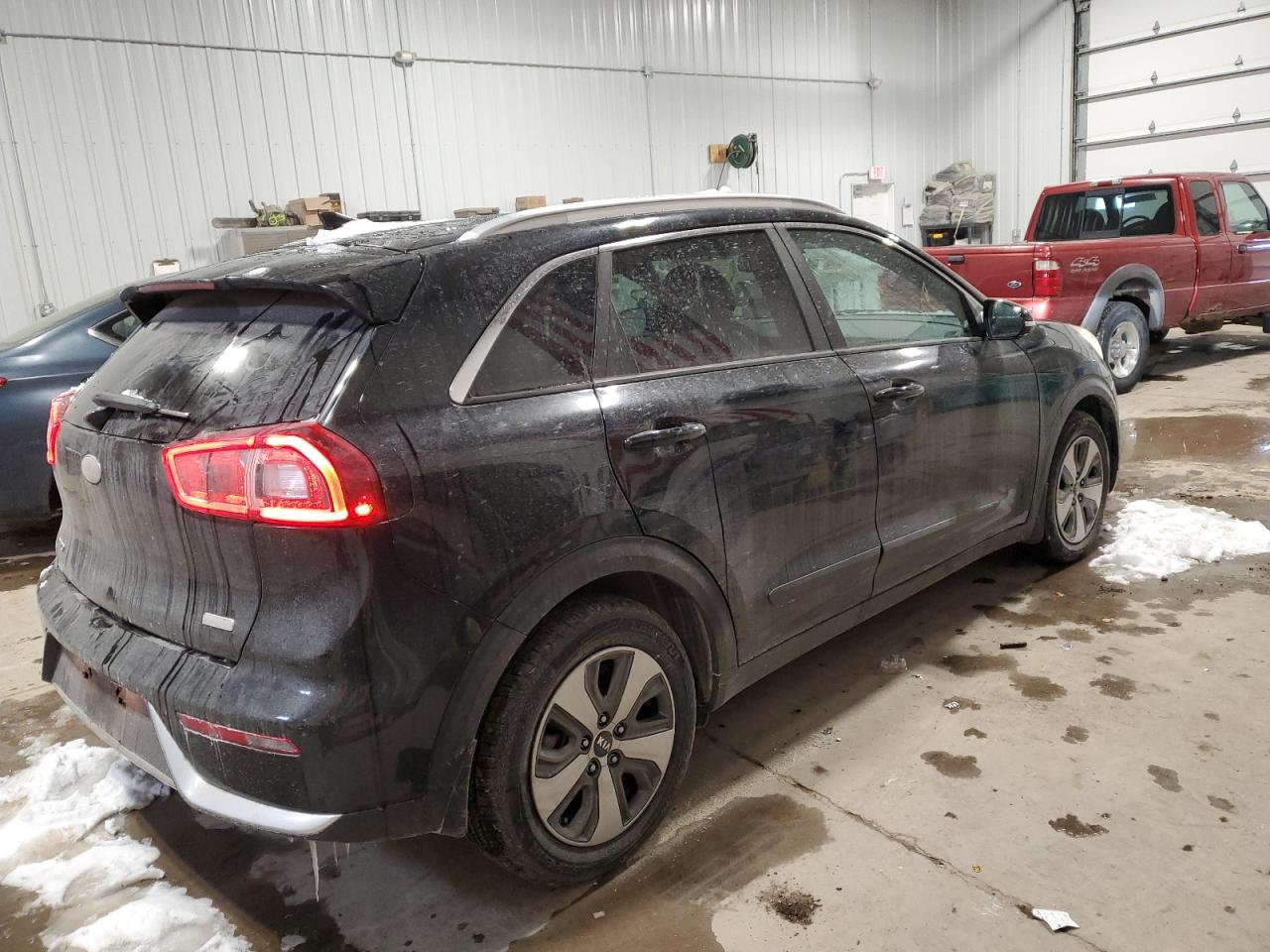 2018 Kia Niro - Image 3