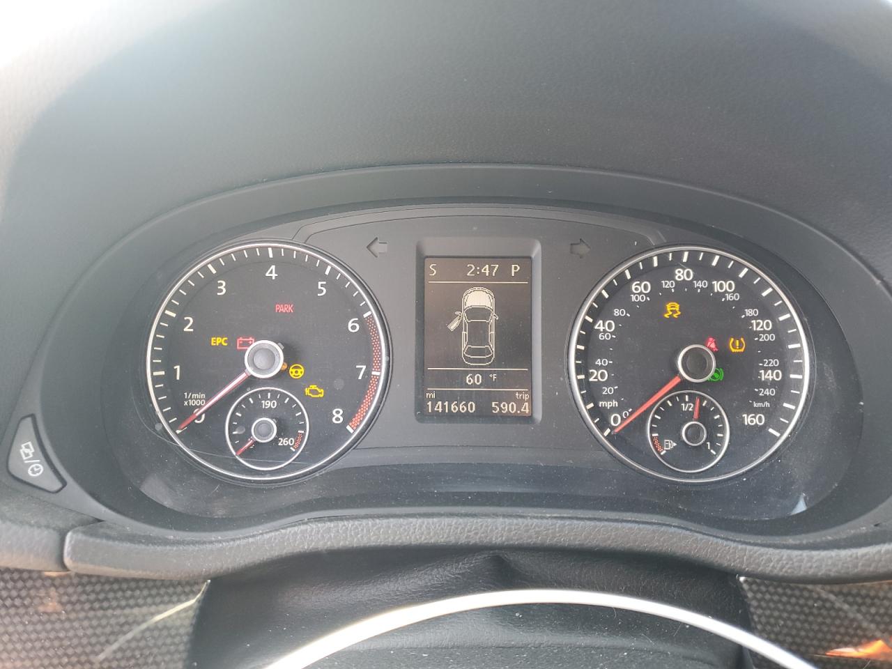 2014 Volkswagen Passat - Image 9