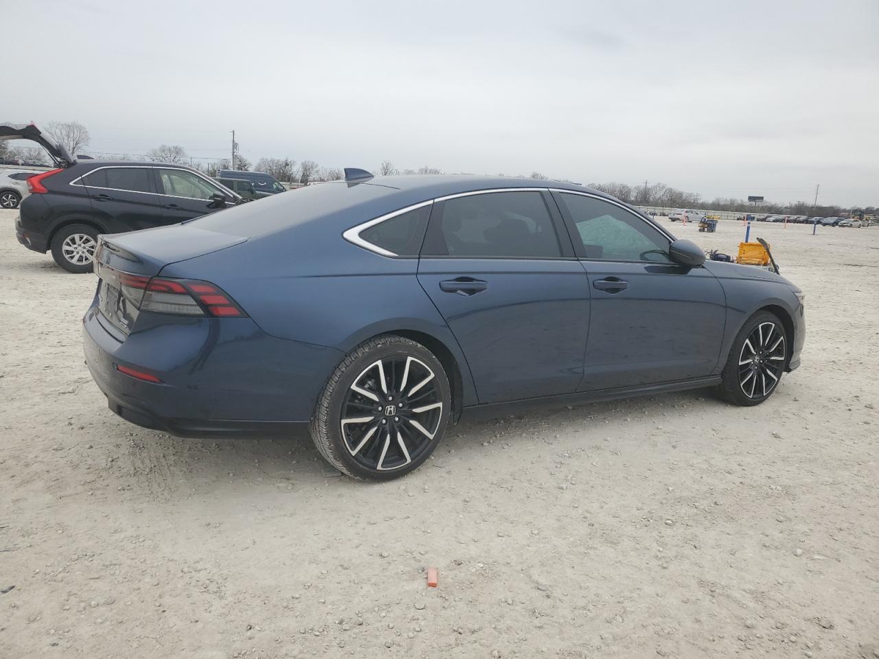 2024 Honda Accord - Image 3