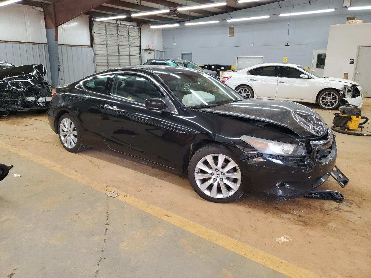 2009 Honda Accord - Image 4