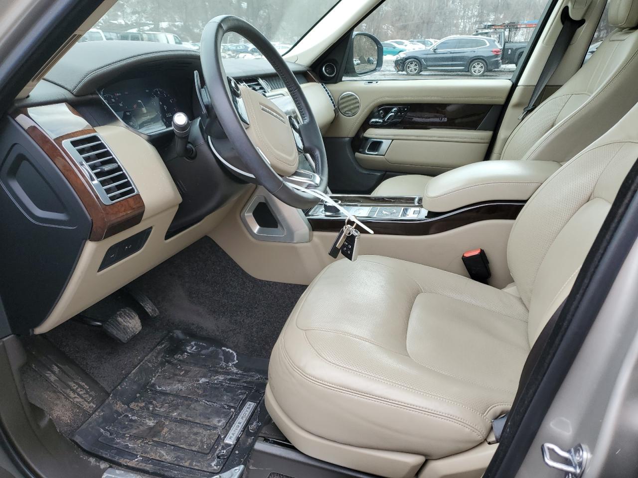 2020 Land Rover Range Rover - Image 7