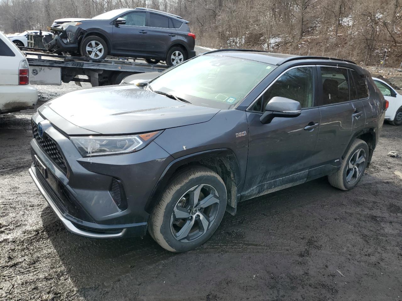 2021 Toyota RAV 4 - Image 1