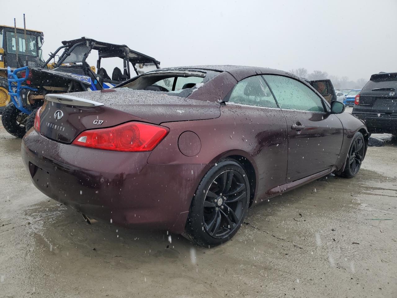 2010 Infiniti G - Image 3