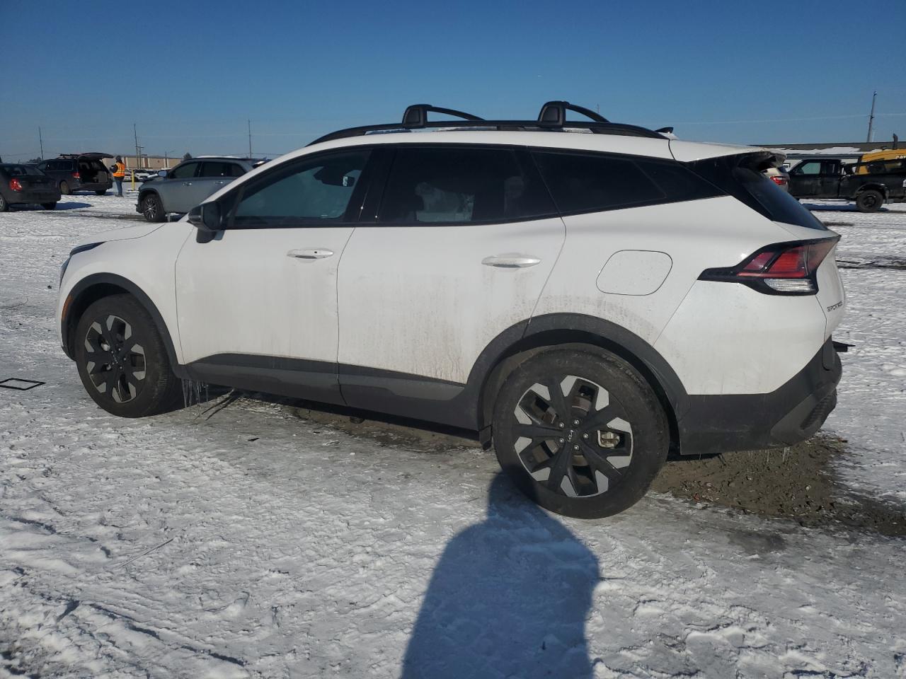 2024 Kia Sportage - Image 2