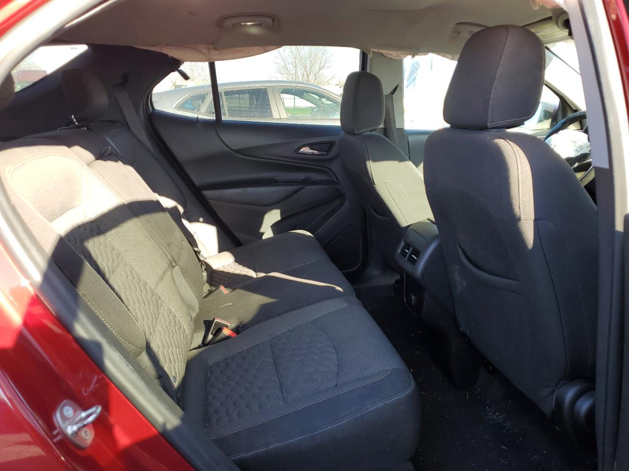 2018 Chevrolet Equinox - Image 10