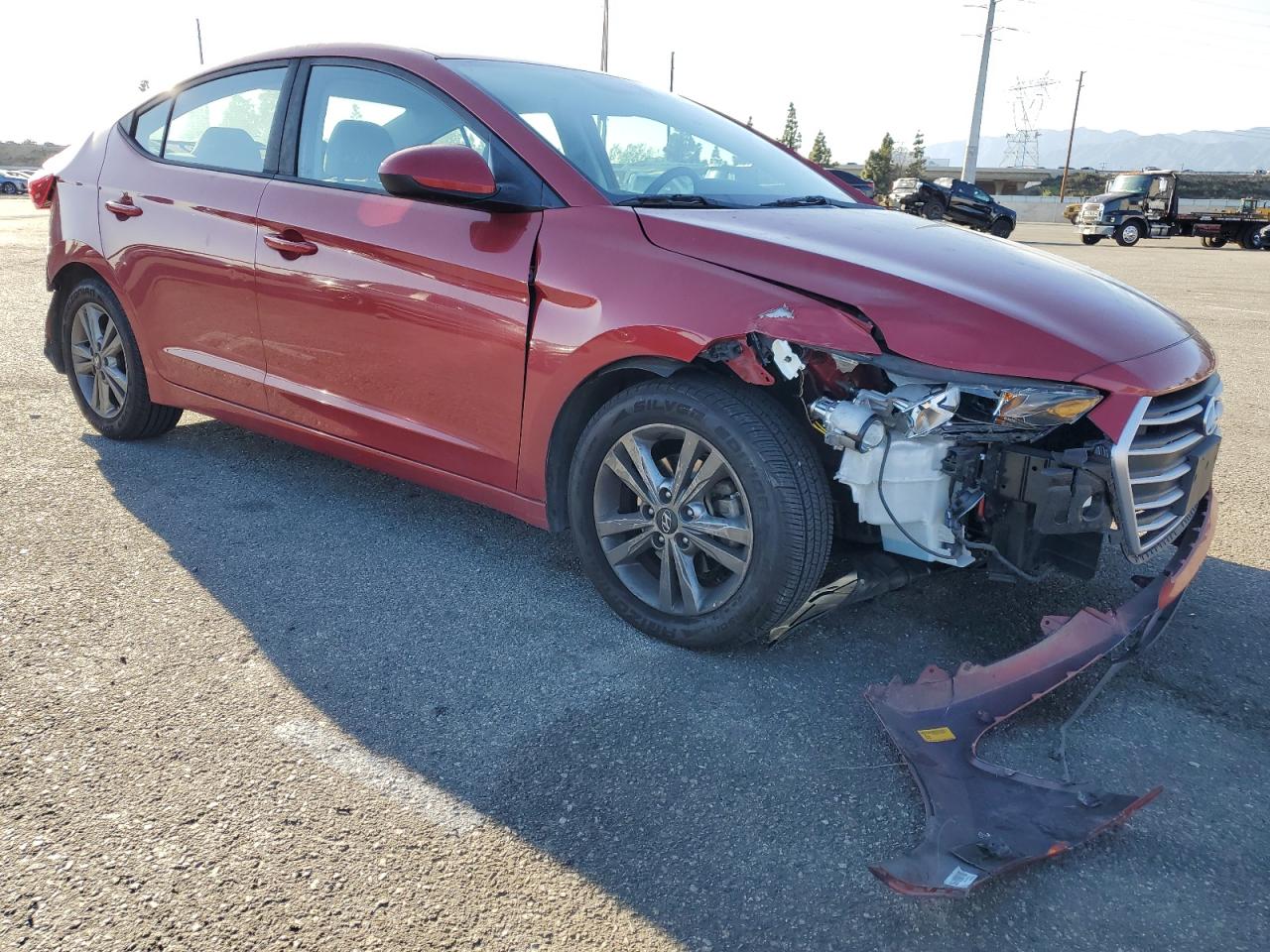 2018 Hyundai Elantra - Image 4