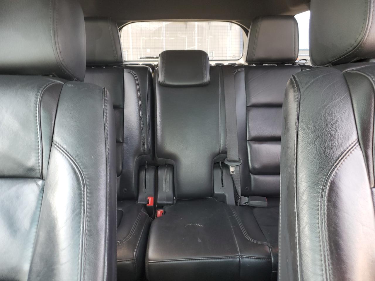 2013 Ford Explorer - Image 10