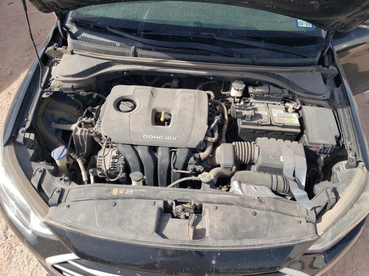 2018 Hyundai Elantra - Image 11