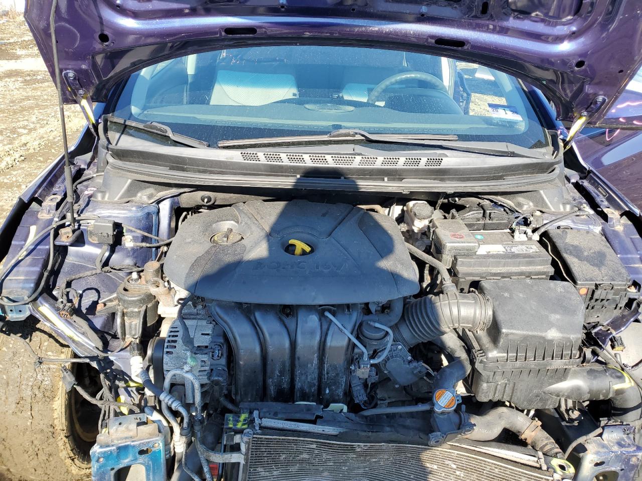 2013 Hyundai Elantra - Image 11