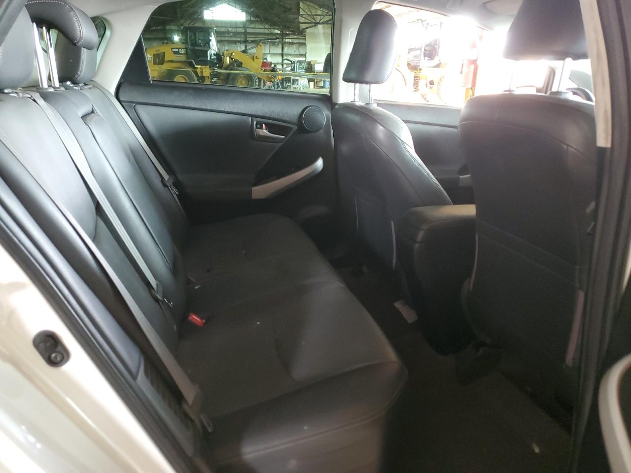 2012 Toyota Prius - Image 10