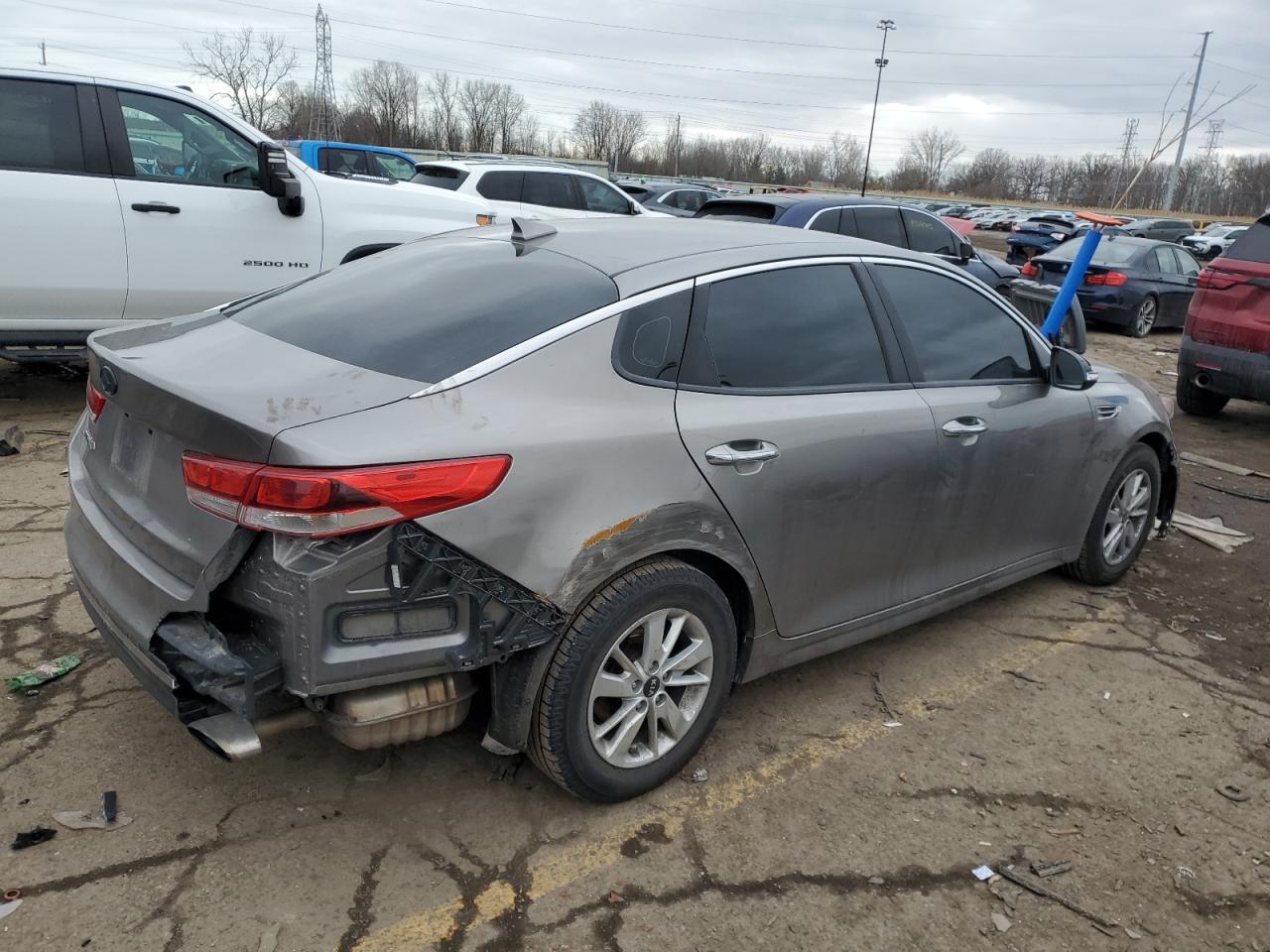 2017 Kia Optima - Image 3