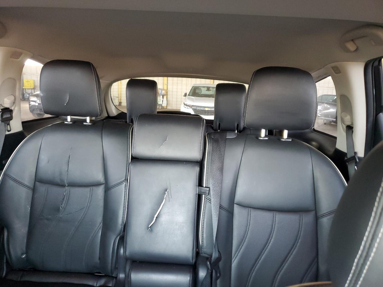 2018 Infiniti QX60 - Image 10