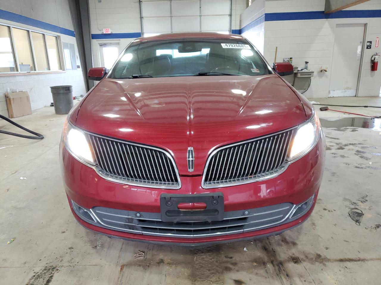 2013 Lincoln MKS - Image 5