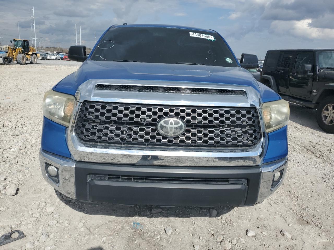 2018 Toyota Tundra - Image 5