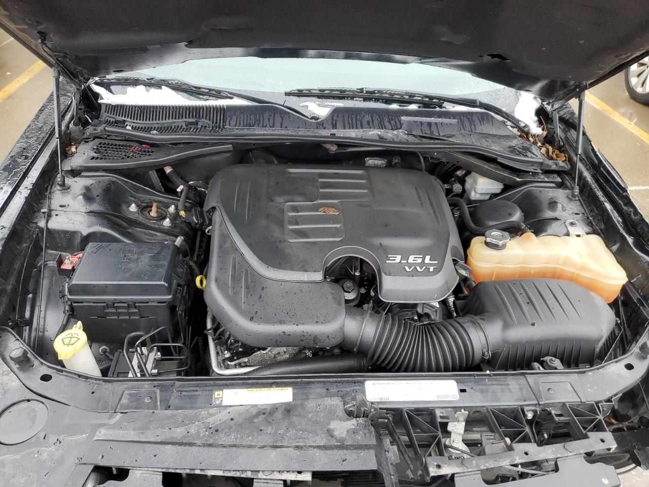 2012 Dodge Challenger - Image 11