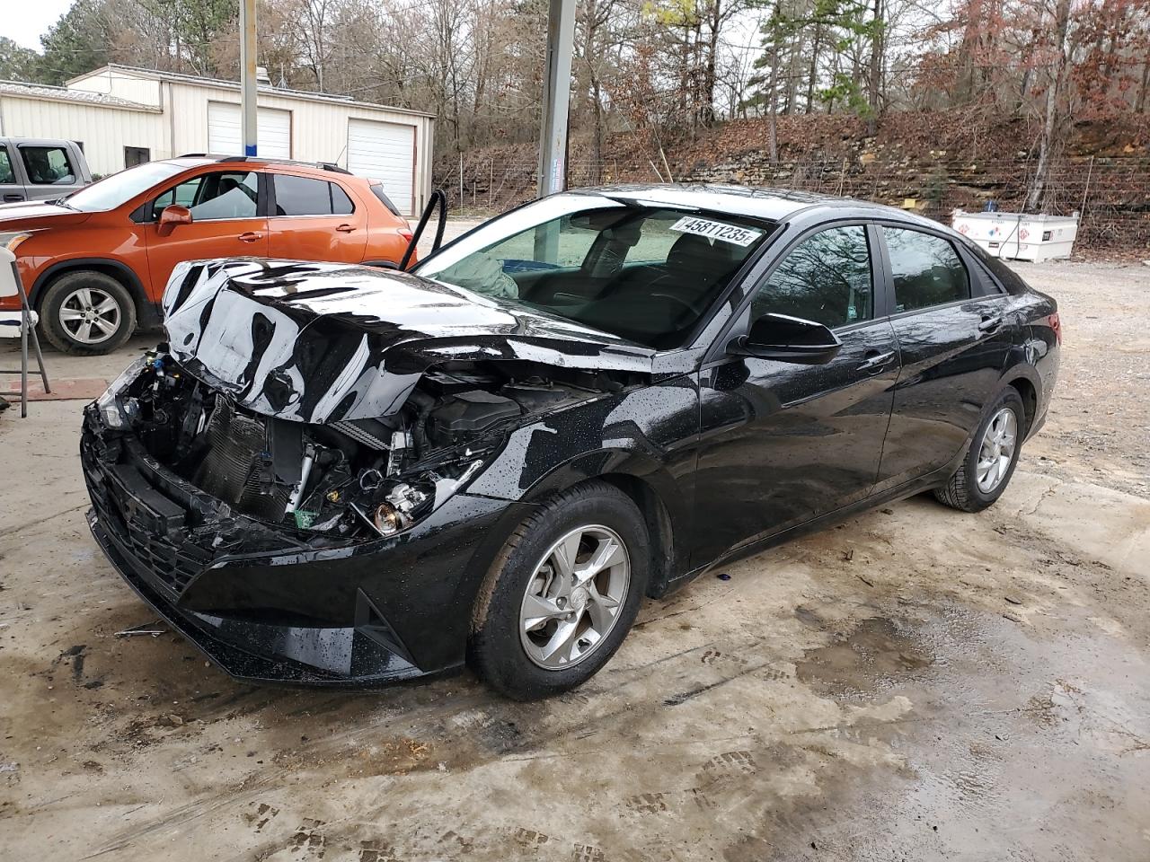 2021 Hyundai Elantra - Image 1